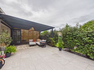 Patio- click for photo gallery